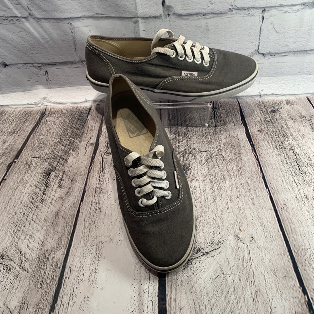 VANS Unisex Adult Casual Grey Low Lace-Up Shoes / Size: M5 - W6.5